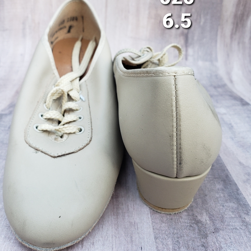 Dance shoes
